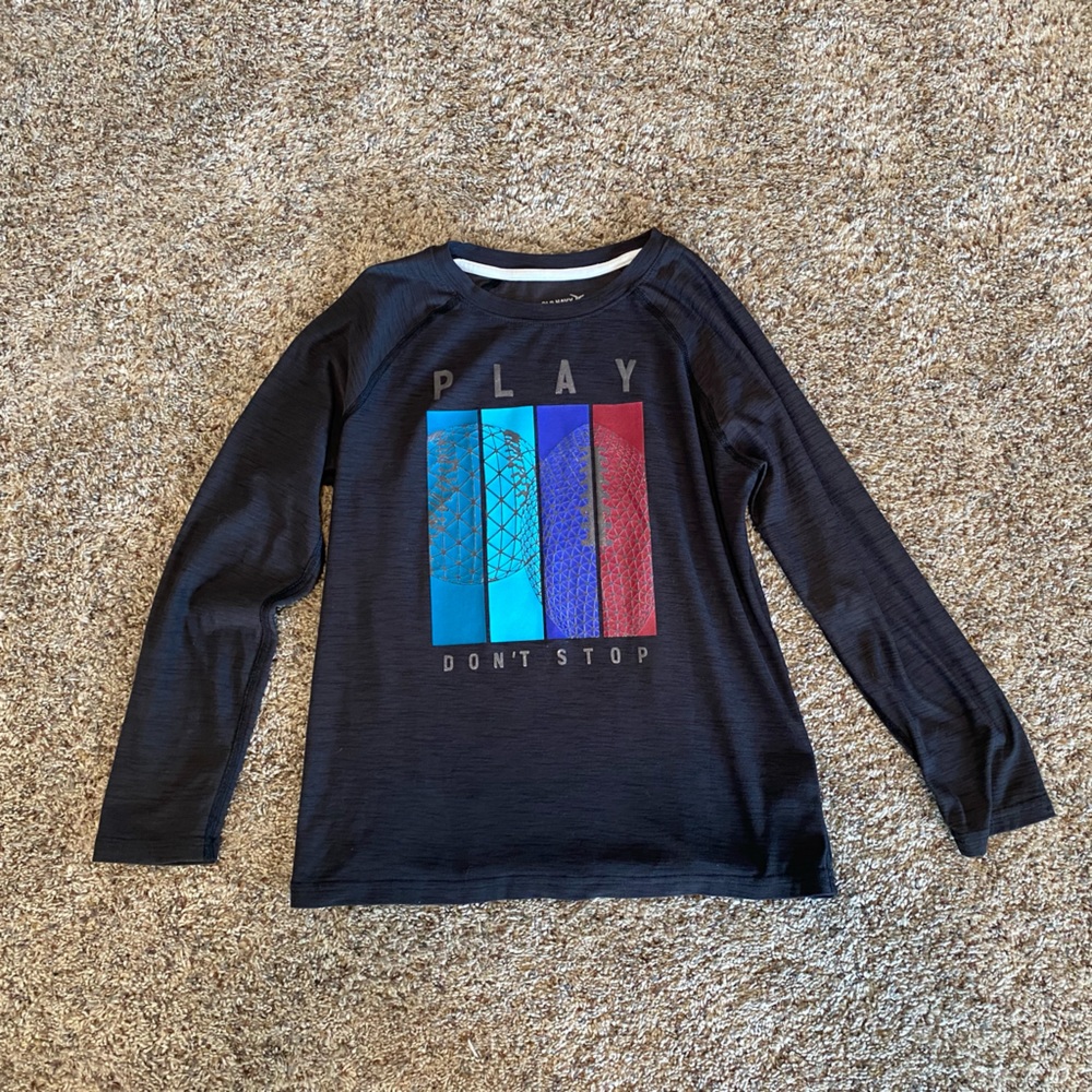 Boys old navy shirt size 8